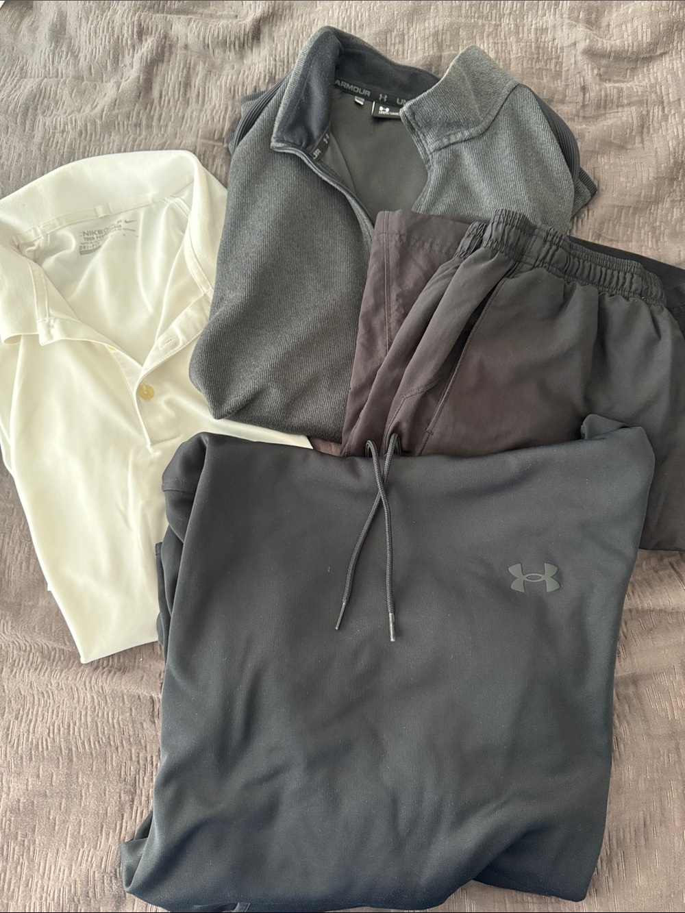 Under Armour + Nike 4 pc Bundle